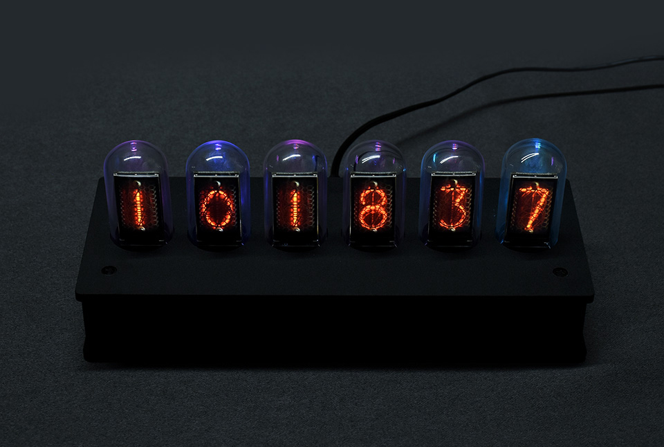 lcd-clock-a-details-1.jpg